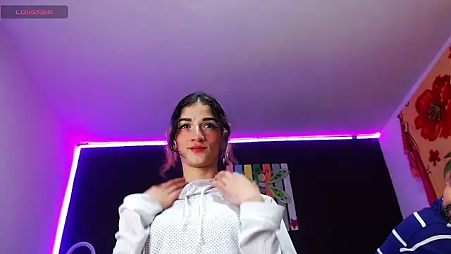 ingrid zese  online show from 10.14.25