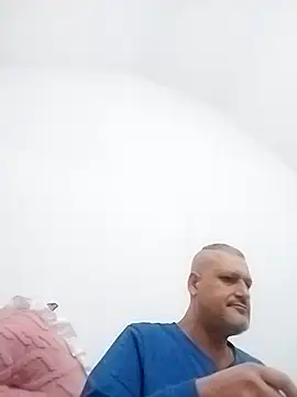 Snapshot of Hisnimin chatting on 02.26.26 Hisnimin online show from 02.26.26