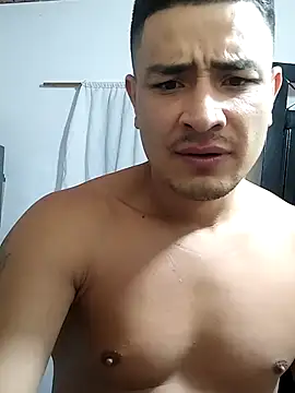 Snapshot of hoteder chatting on 09.21.25 hoteder online show from 09.21.25