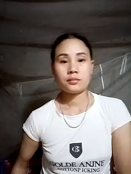 Ruaiuoi online show from 04.04.26