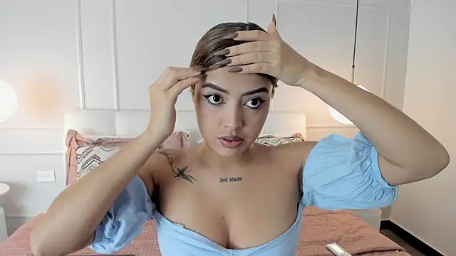 Snapshot of ArianaSilva_ chatting on 11.03.25 ArianaSilva online show from 11.03.25