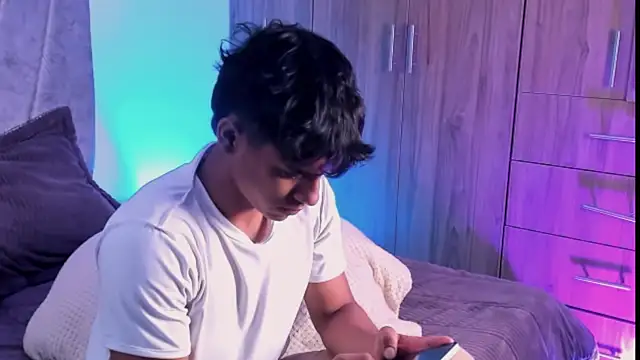 Snapshot of ZYZZ1312 chatting on 10.14.25 ZYZZ1312 online show from 10.14.25