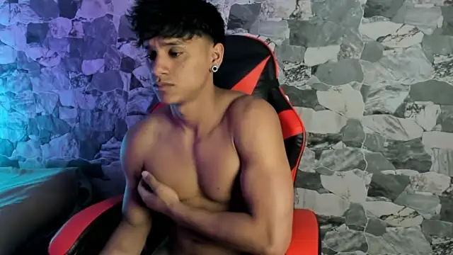 Snapshot of ZYZZ1312 chatting on 05.02.26 ZYZZ1312 online show from 05.02.26