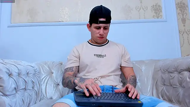 Scott Clark online show from 12.16.25