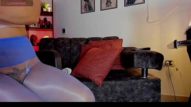 Snapshot of valery_14_ chatting on 04.18.26 valery 14 online show from 04.18.26