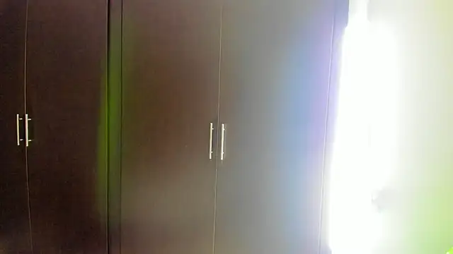 Snapshot of MONIK_FOX_CR chatting on 10.31.25 MONIK FOX CR online show from 10.31.25