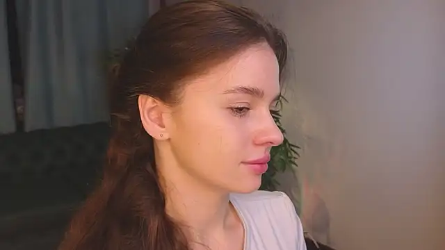 Snapshot of Olivia_Farrell chatting on 02.10.26 Olivia Farrell online show from 02.10.26