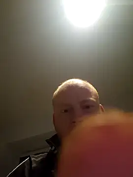 svenni2525 online show from 10.09.25