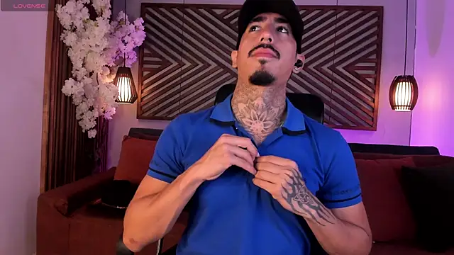 Donovan Desmond online show from 02.26.26