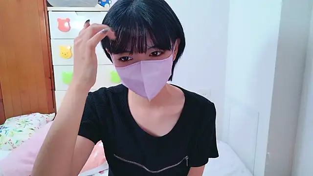 Azusa DoMybest online show from 10.05.25