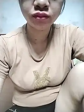 Snapshot of Mie_rose chatting on 03.23.26 Mie rose online show from 03.23.26