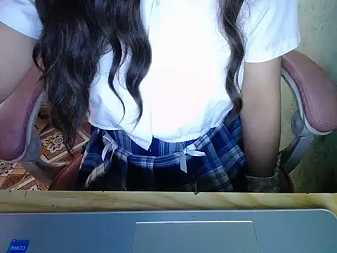 ahoa Tk online show from 12.19.25