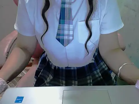 ahoa Tk online show from 04.11.26