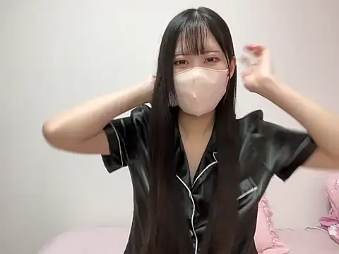 noa uxu online show from 11.08.25