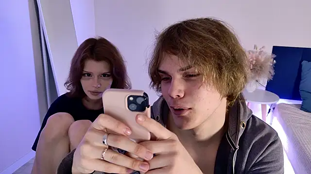 Bonnie And C1yde online show from 12.02.25