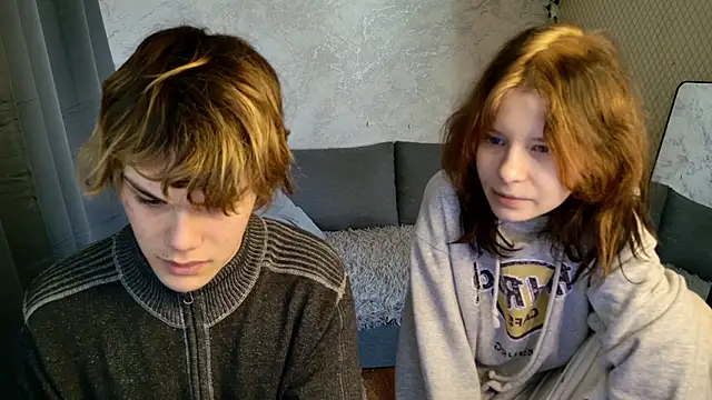 Snapshot of Bonnie_And_C1yde chatting on 04.29.26 Bonnie And C1yde online show from 04.29.26