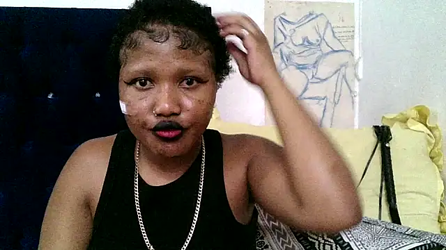 BUNNYCHOWX28 online show from 04.20.26