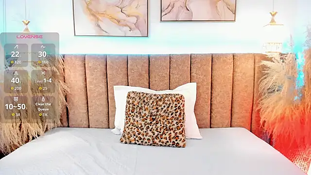 azza   online show from 10.30.25