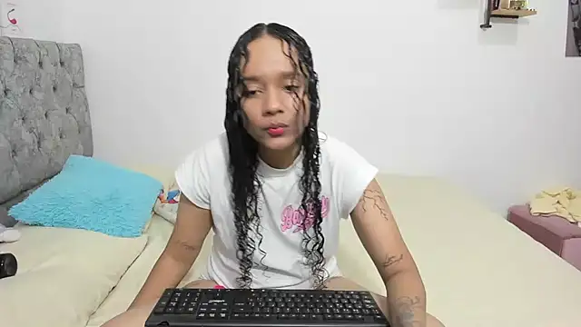 nay and aleja1 online show from 12.15.25