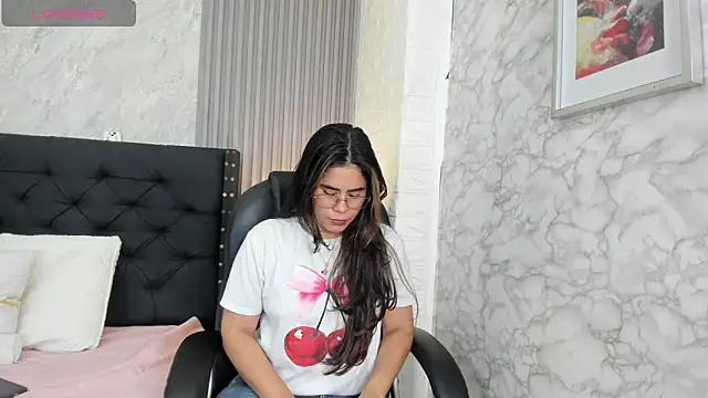 alicy  torres online show from 04.13.26