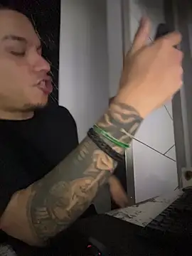 AlphaMasterXxx online show from 09.29.25