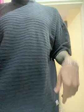 AlphaMasterXxx online show from 10.13.25