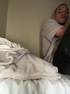 AlphaMasterXxx online show from 10.17.25