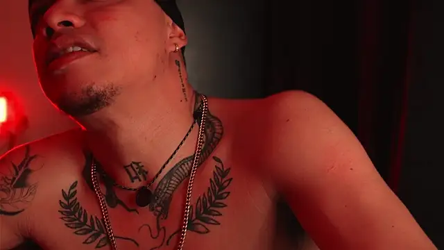 AlphaMasterXxx online show from 04.04.26