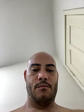 Snapshot of Morenocasado34liberal chatting on 02.02.26 Morenocasado34liberal online show from 02.02.26