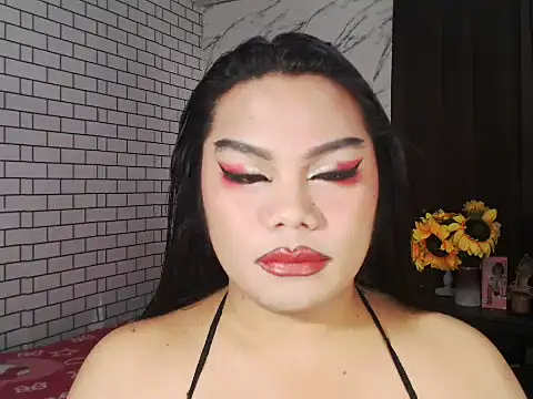 TSbrianaHugeCock online show from 10.21.25