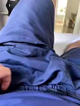 Snapshot of Novinho16cmz chatting on 10.20.25 Novinho16cmz online show from 10.20.25