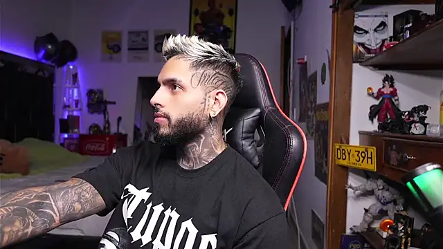 logan hugh8 online show from 04.09.26