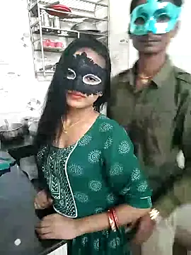 Snapshot of LOVE568 chatting on 11.06.25 LOVE568 online show from 11.06.25