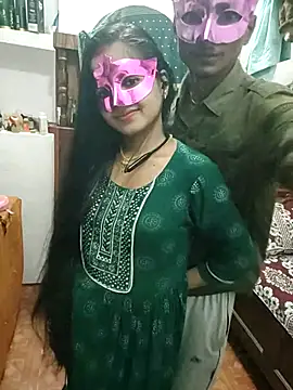 Snapshot of LOVE568 chatting on 11.30.25 LOVE568 online show from 11.30.25