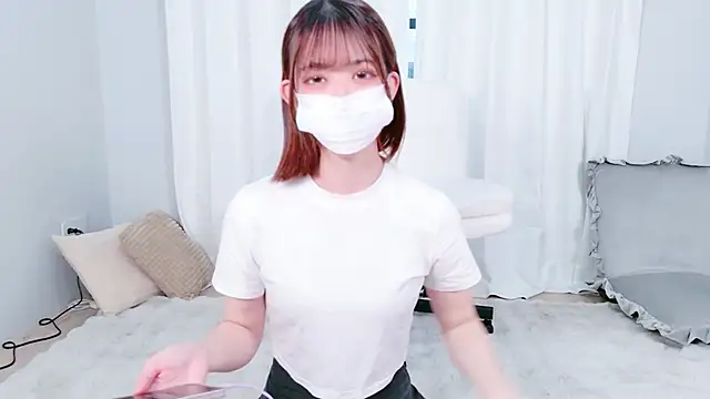 Snapshot of NANA_chan_1 chatting on 11.13.25 NANA chan 1 online show from 11.13.25