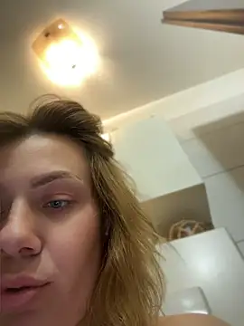 emmasweett11 online show from 04.12.26