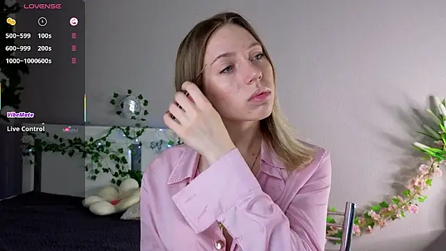 NyxaThorn online show from 03.29.26