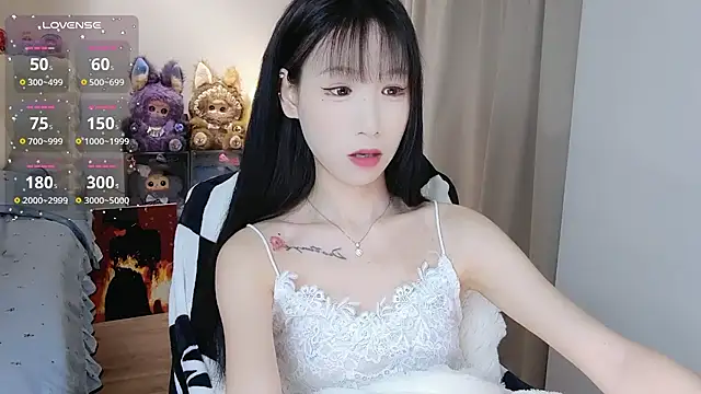 Snapshot of M-OTT_ chatting on 04.22.26 M-OTT online show from 04.22.26