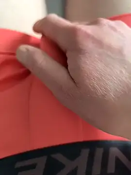 Snapshot of luckylover2024 chatting on 12.21.25 luckylover2024 online show from 12.21.25