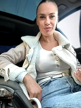  JessyRey  online show from 12.04.25