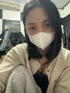 Snapshot of __Nhug__05 chatting on 03.13.26 Nhug 05 online show from 03.13.26