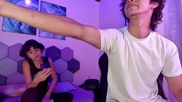 Snapshot of 2006_tgn chatting on 11.20.25 2006 tgn online show from 11.20.25