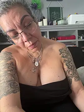 dieseldame1313 online show from 02.13.26