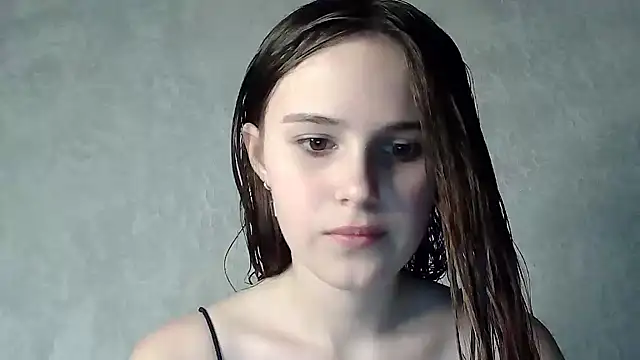 Snapshot of SweetLoraa chatting on 09.14.25 SweetLoraa online show from 09.14.25