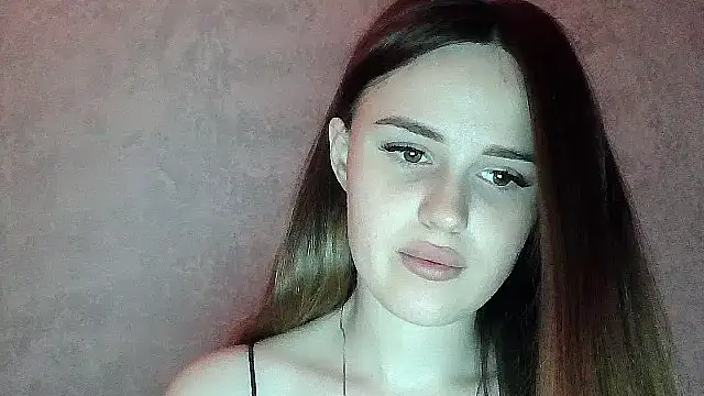 Snapshot of SweetLoraa chatting on 05.21.26 SweetLoraa online show from 05.21.26