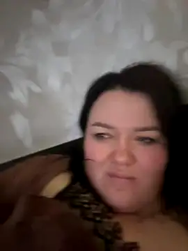 Snapshot of SunnyLeila2101 chatting on 11.26.25 SunnyLeila2101 online show from 11.26.25