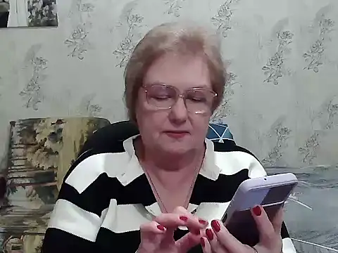 Renata62011 online show from 11.22.25