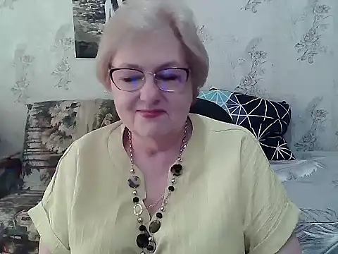Snapshot of Renata62011 chatting on 05.29.26 Renata62011 online show from 05.29.26