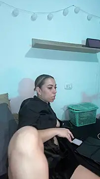 Moon Blake online show from 03.21.26