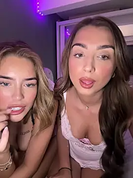 ellariverss online show from 08.02.26